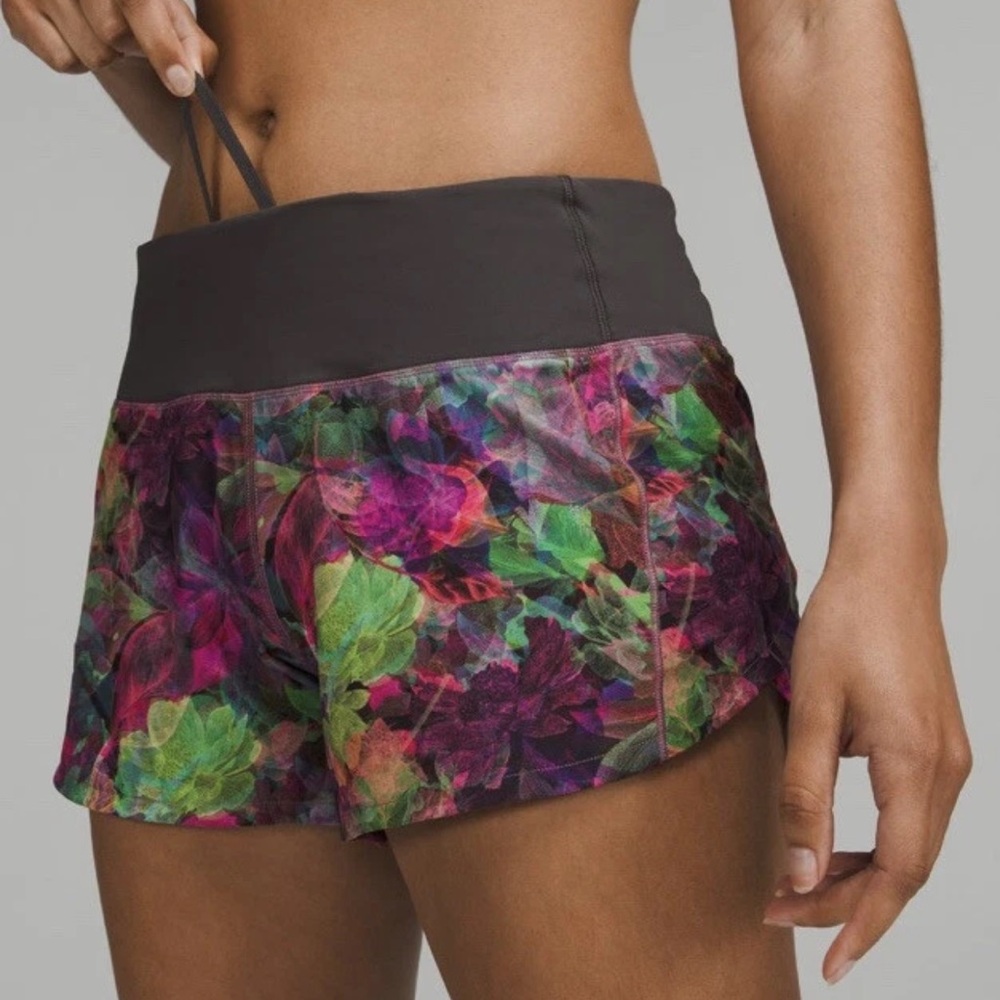 Lululemon Speed Up MR Short 4" Lined